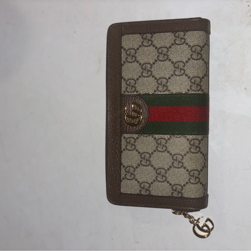 Gucci Beige and Brown Shoulder Bag with Red Stripe - Picture 3 of 7